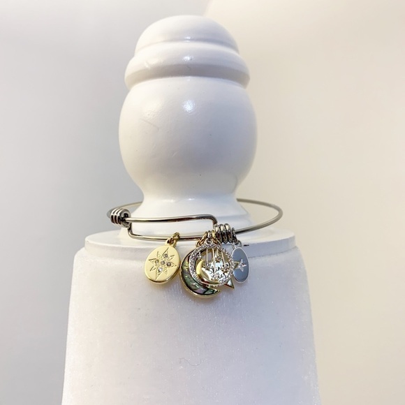 NWT Unwritten charm bangle 💎 - Picture 3 of 11